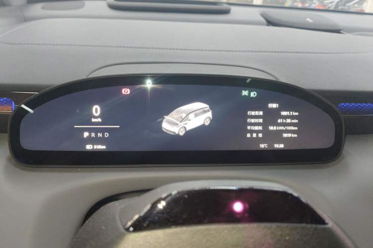 Used Zeekr MIX 2025 Intelligent Driving Version
