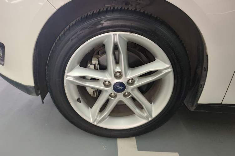 Used Ford Focus 2020 Hatchback Classic 1.5L Automatic Trendy Model