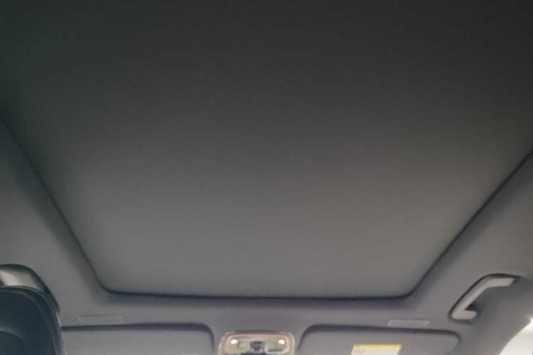 Used Lynk & Co 01 EM-P 2023 1.5TD EM-P Dawn Edition
