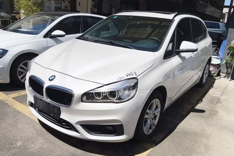 Used BMW 2 Series Active Tourer 2016 218i Leading Model Guazi used car, China used car export, Used car for sale, Used cars, Cheapest cars for sale