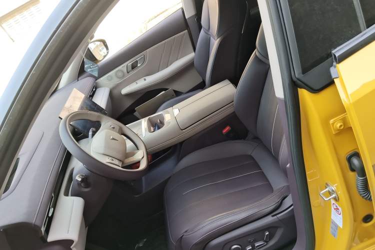 Used Deepal S07 2026 230Ultra with Huawei Qiankun ADS SE Edition Left Front Seat