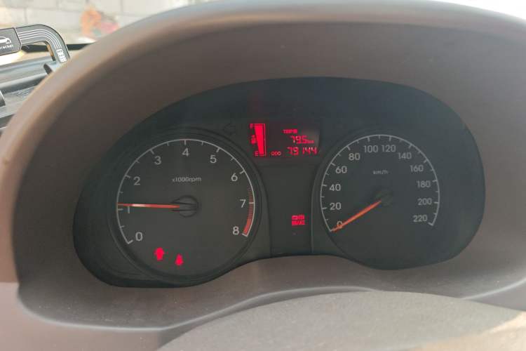 Used Hyundai Verna (older generation) 2010 Sedan 1.4L Manual Comfort GS
