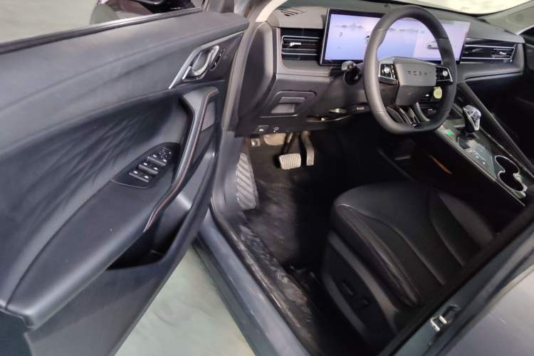 Used Roewe RX5 2023 1.5T Luxury Sliding-Screen Version
