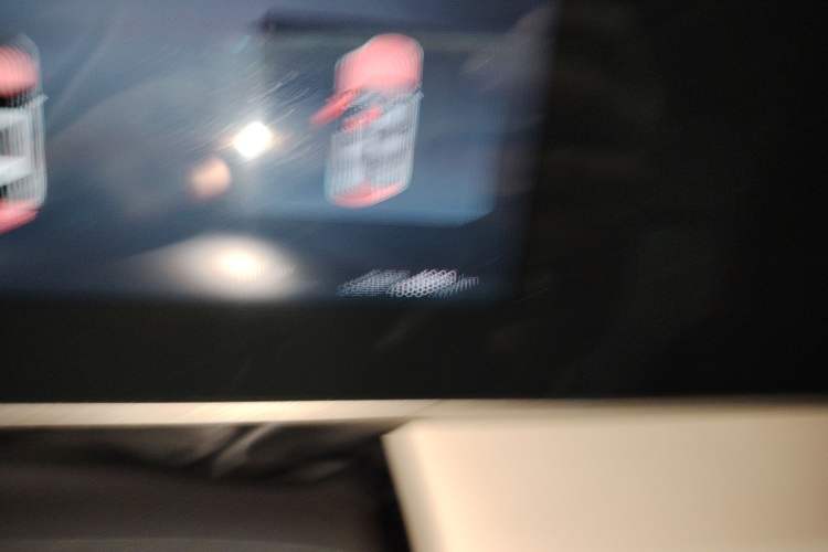 Used BYD Qin L 2025 DM-i Smart Drive 120KM Superior Model Odometer Close Up