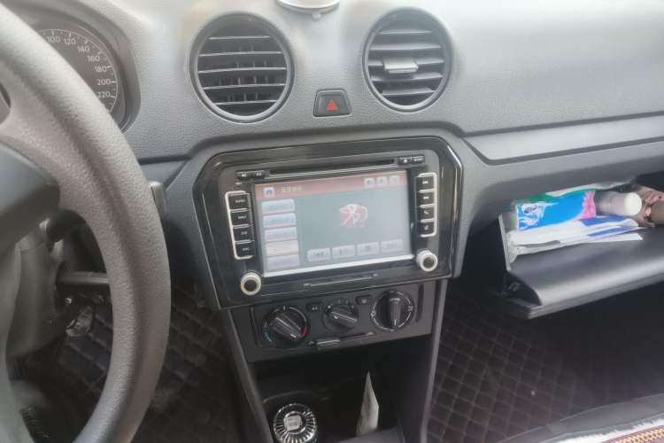 Used Volkswagen Jetta 2015 Value Edition 1.6L Manual Fashionable Style