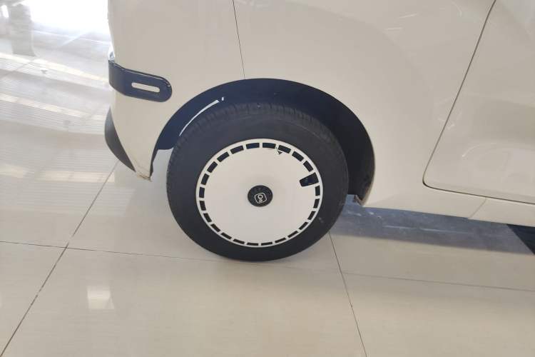 Used Chery New Energy QQ Ice Cream 2024 205km Sundae Pro Exterior 8