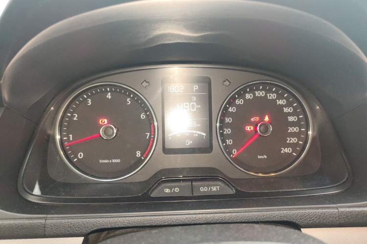 Used Volkswagen Gran Lavida 2013 1.6L Automatic Comfort Model Instrument Cluster