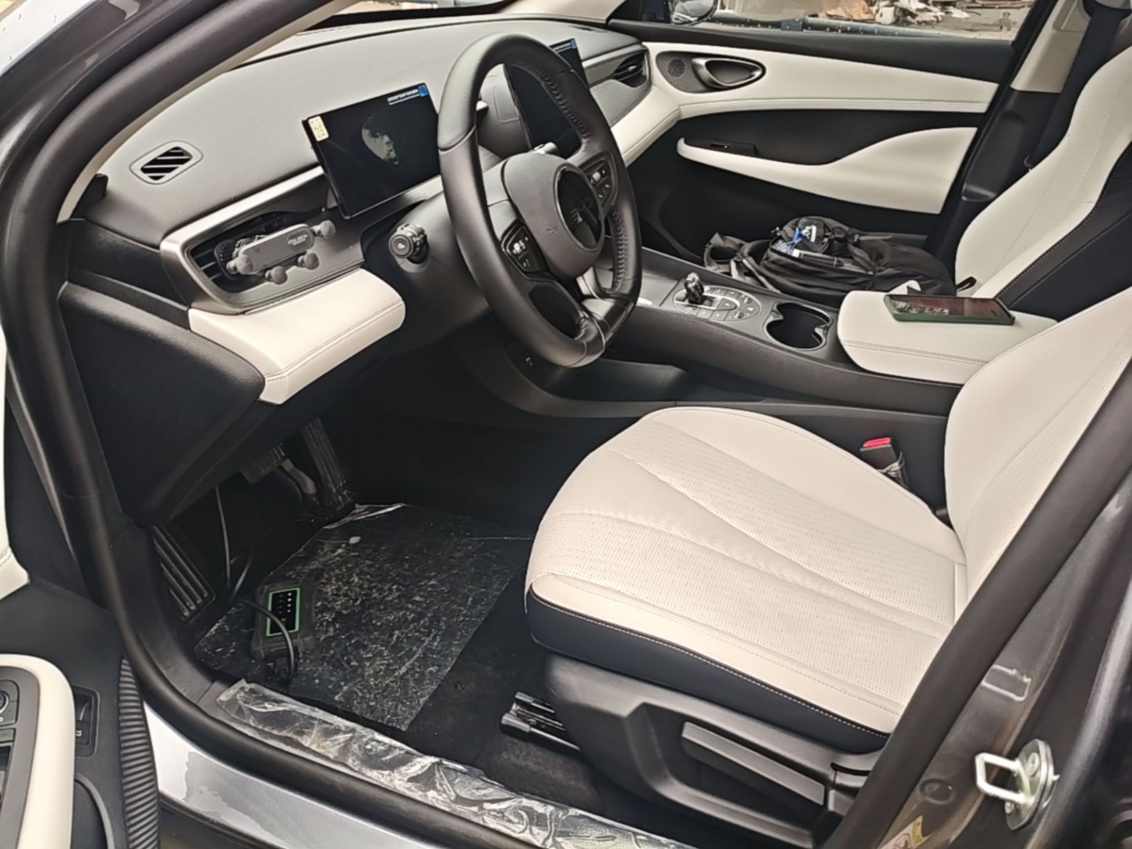 Vordere Reihe im Auto
