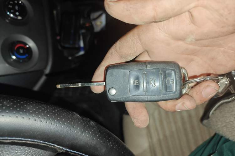 Used Geely Auto Diamond 2014 Sedan 1.5L Manual Entry-Level Model
