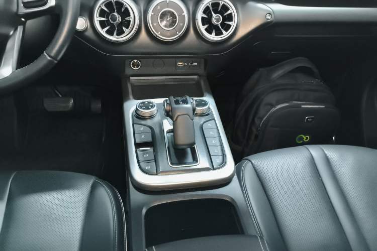 Used Tank 300 2021 Off-Road Edition 2.0T Conqueror Gear Lever