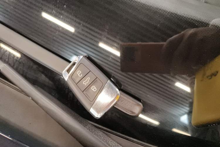 Used Volkswagen Passat 2019 330TSI Elite Edition China VI