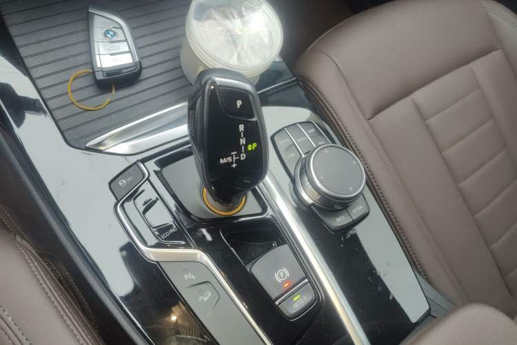 Used BMW X3 2018 xDrive25i M Sport Package China VI Gear Lever