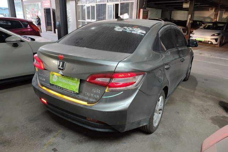 Used Luxgen S3 2016 1.6L Manual Luxury Model with Sunroof
