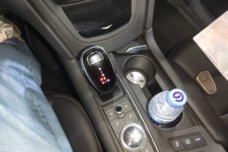 Used Cadillac XT6 2020 28T Seven-Seater Fashion Edition Gear Lever