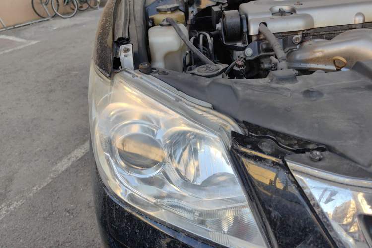 Used Toyota Camry 2011 240G Classic Anniversary Edition Right Front Headlight