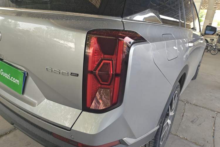 Used GAC Trumpchi GS8 2022 Flagship Series 2.0 TGDI Four-Wheel Drive Luxury Smart Connectivity Version (7 Seats)