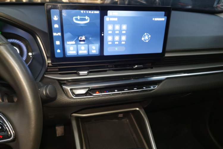 Used Geely Auto Emgrand 2023 4th Generation Champion Edition 1.5L CVT Luxury Model
