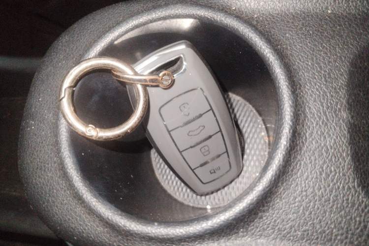 Used ORA White Cat 2022 Xiaoyue Mao Edition 401 km Flagship Model Lithium Ternary
