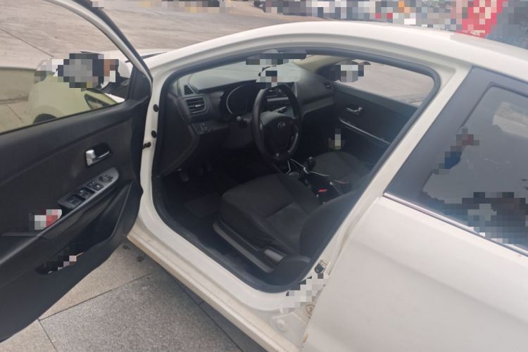 Used Kia K2 2015 Sedan 1.4L MT GLS