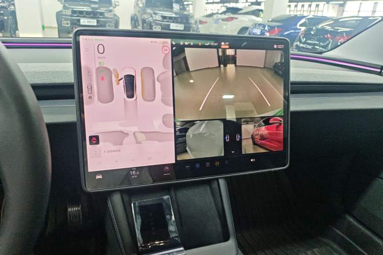 Used Tesla Model 3 2025 Rear-Wheel-Drive Version
