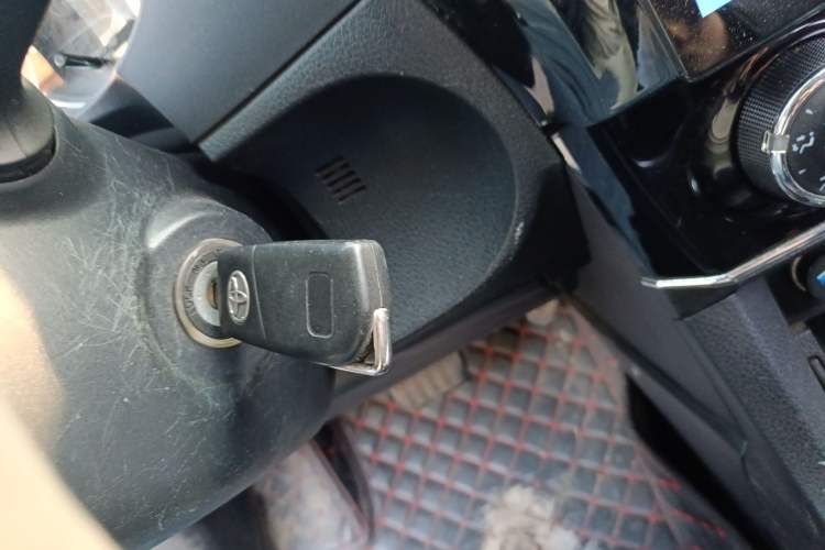 Used Toyota Corolla 2014 1.6L CVT GL