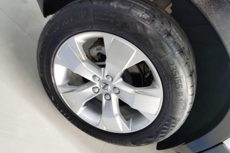 Used Volvo XC40 2022 T4 Four-Wheel Drive Smart & Stylish Edition