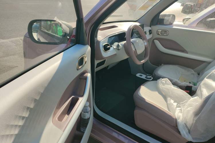 Used Geely Galaxy Panda 2025 210 km – Yuanqi Bear