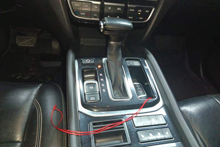 Used GAC Trumpchi GS8 2017 320T Two-Wheel Drive Luxury Smart Connectivity Version (7 Seats)
