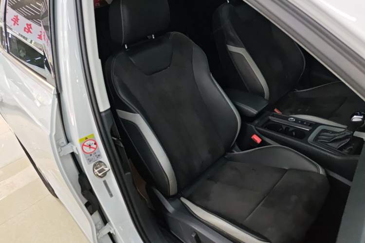 Used Audi Q3 2019 35 TFSI Advanced Dynamic Edition
