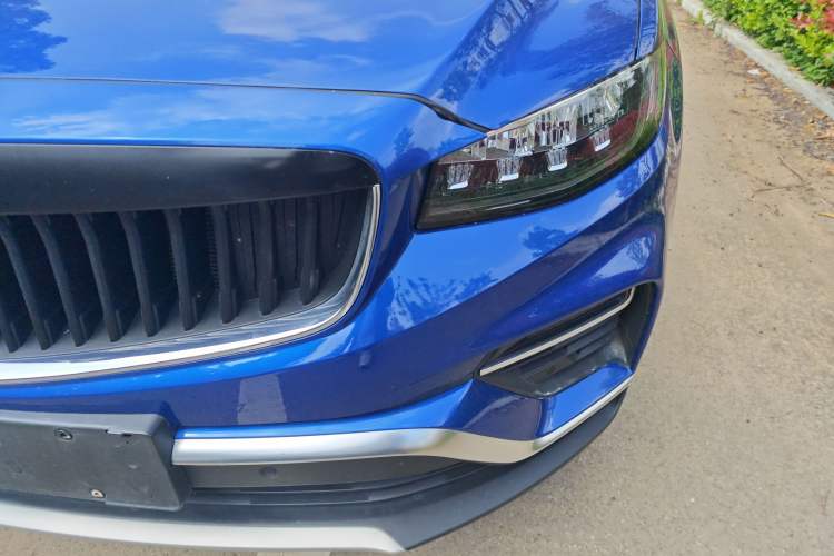 Used Farizon FX 2020 1.8T Smart Edition 4-Seater Left Front Headlight