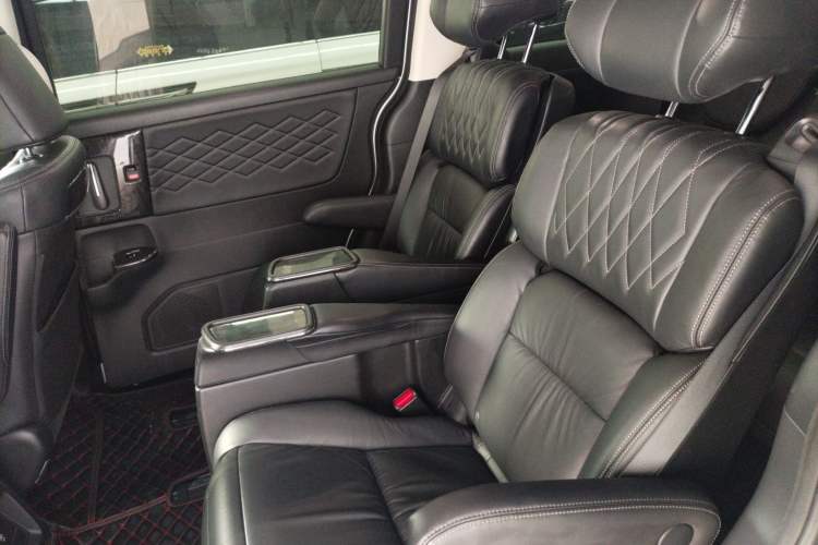 Used Honda Elysion 2019 2.0L Hybrid Luxury Edition