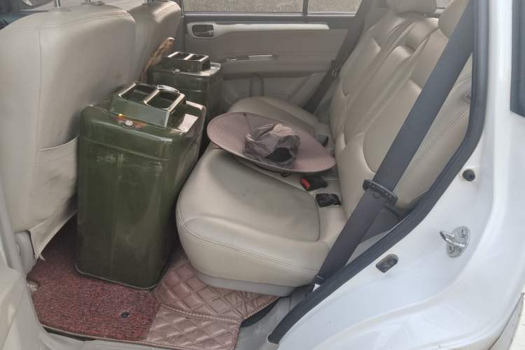 Used Mitsubishi Pajero Sport 2013 3.0L Automatic 4x4 Executive Edition