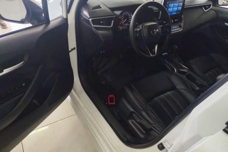 Used Toyota Levin 2021 185T CVT Luxury Edition
