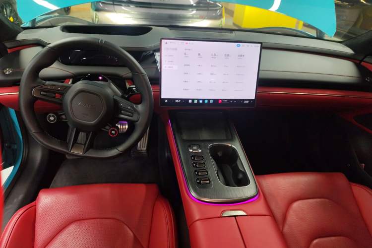 Used Xiaomi Auto SU7 2024 Four-Wheel Drive Ultra-Long Range Advanced Intelligent Driving Max Edition Audio And AC Panel