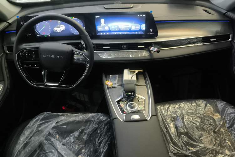 Used Chery Tiggo 8 PRO New Energy 2024 1.5T 100km XinChen Edition