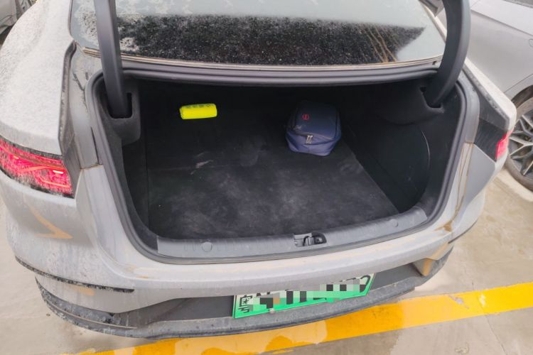 Used BYD Han 2025 DM-i Intelligent Driving Edition 125KM Prestige Model