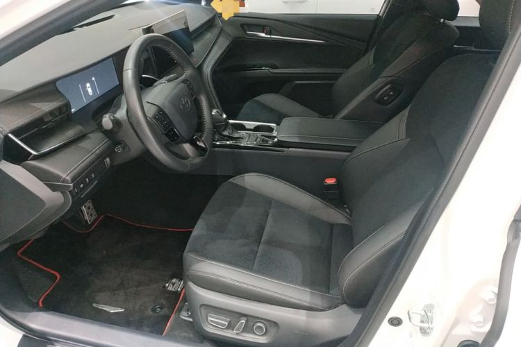 Used Toyota Camry 2024 Dual-Motor 2.0 HXS Sport Plus Edition Left Front Seat