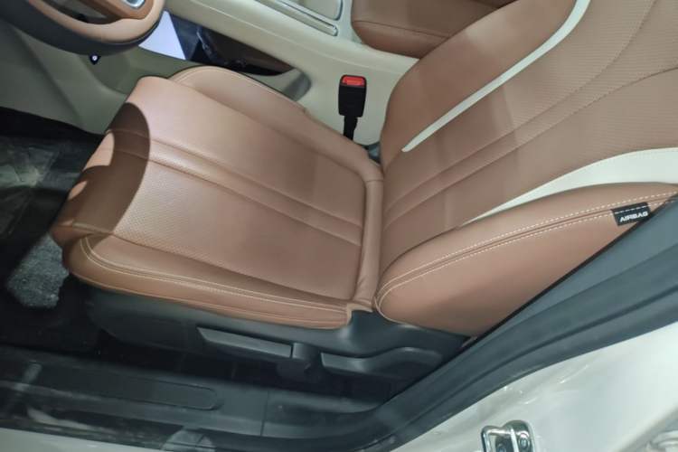 Used Wuling Bingo S 2025 Model 325km Deluxe Edition