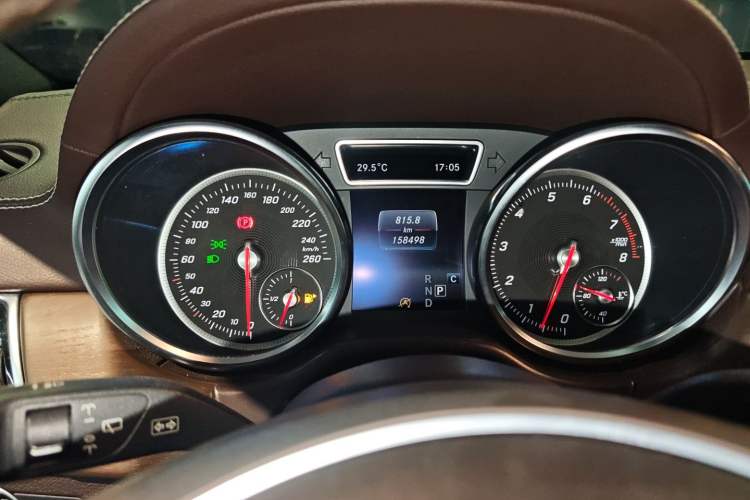 Used Mercedes-Benz GLE 2017 GLE 320 4MATIC Dynamic Model Instrument Cluster