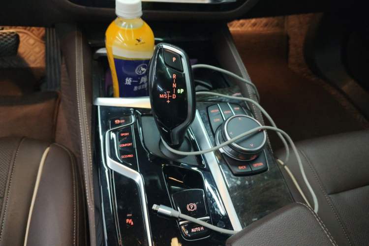 Used BMW 5 Series 2022 Second Facelift 525Li M Sport Package
