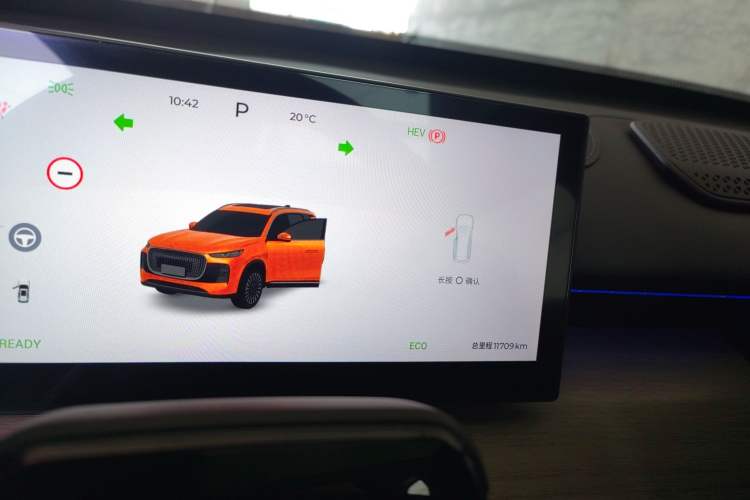 Used Chery Tiggo 8 PLUS C-DM 2025 1.5T 116 km Prestige Version 5 Seats