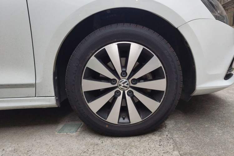 Used Volkswagen Sagitar 2018 1.6L Manual Comfort Model