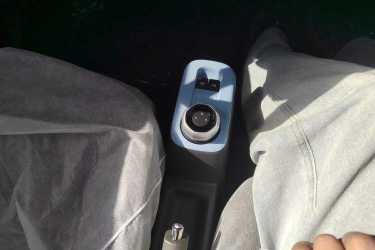 Used Geely Galaxy Panda 2024 Panda Mini 200km Endurance Bear