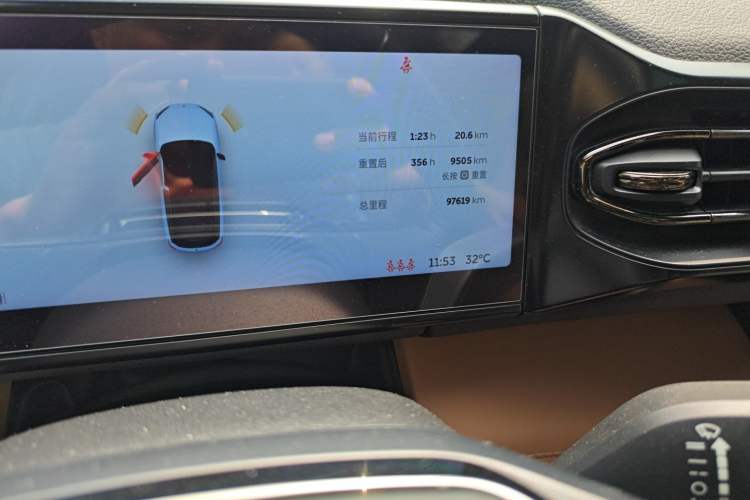 Used Nio ES6 2022 75 kWh Sport Edition Odometer Close Up