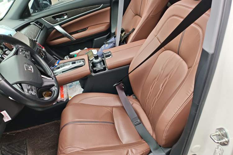 Used Honda UR-V 2020 370TURBO Two-Wheel Drive Luxury Edition
