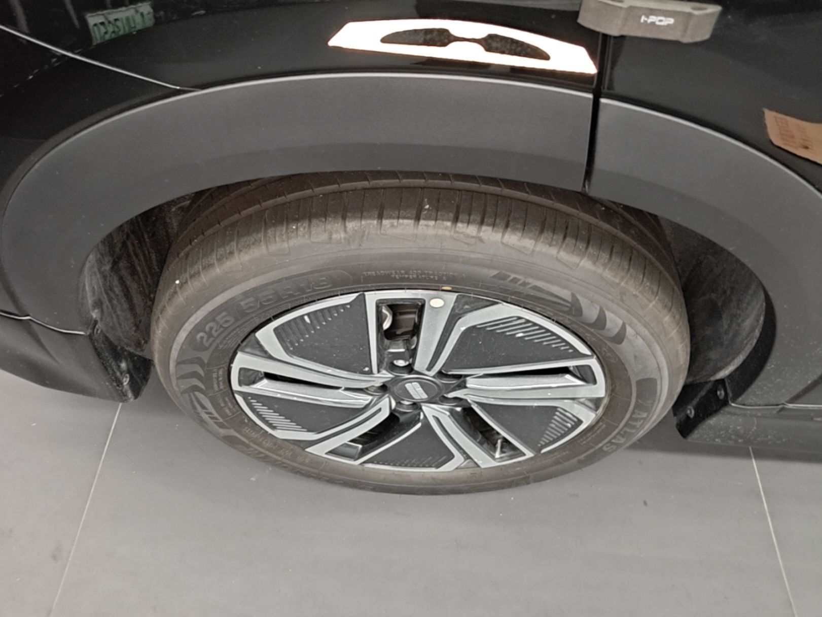 Geely Galaxy Xingjian 7 EM-i 2025 120km Exploration+ Version — снимка 11