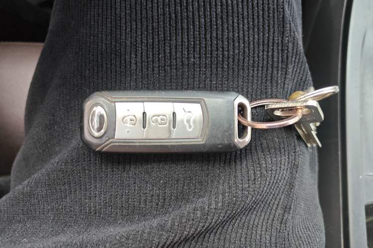 Used GAC Trumpchi GS4 2015 200T G-DCT Luxury Edition Vehicle Key