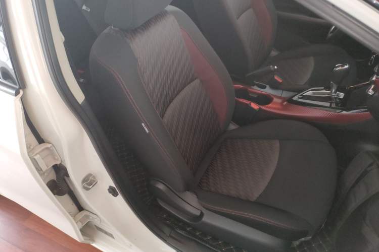 Used Nissan Lannia 2020 1.6L CVT Cool Edition
