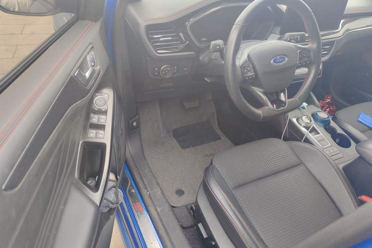 Used Ford Focus 2021 Sedan EcoBoost 180 Automatic ST Line