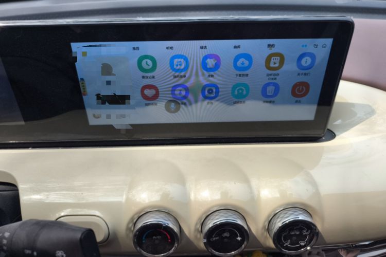 Used Wuling Bingo 2023 203km Comfort Edition Audio And AC Panel